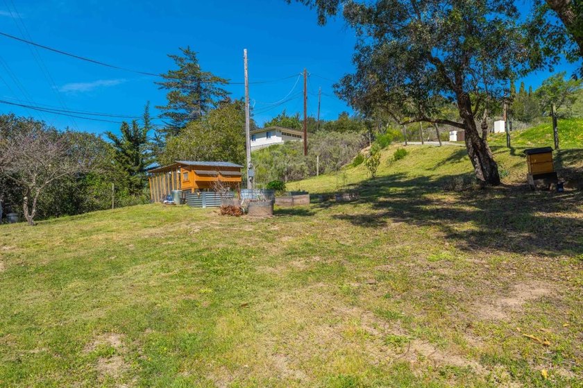 Outstanding opportunity in desirable Laguna Seca Heights. This 2 - photo 25