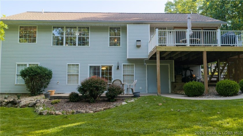 Spacious main level living in the heart of Osage Beach! This 3 - photo 33