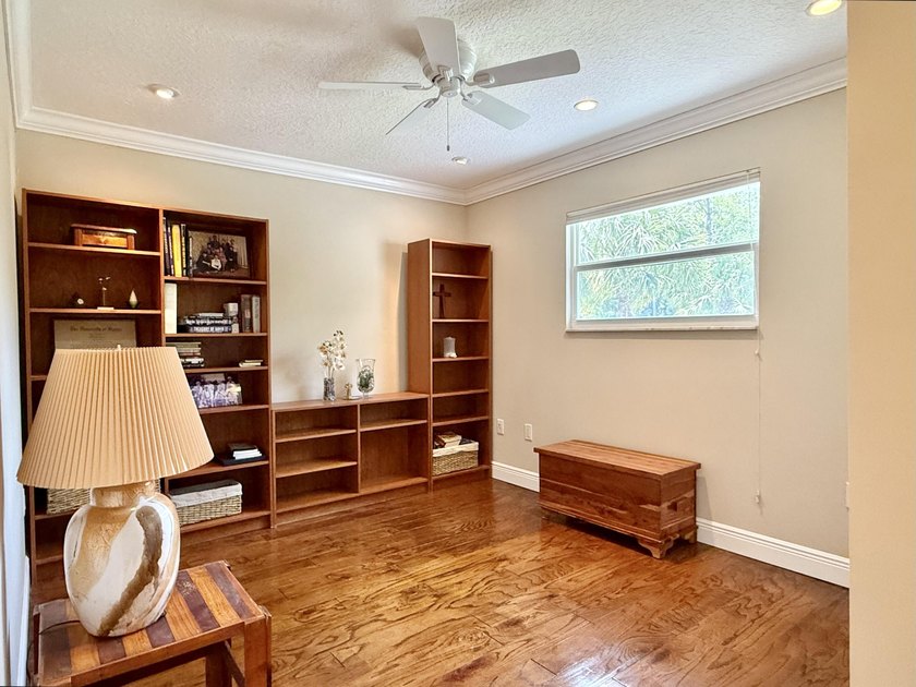 TWO HOMES for the Price of One! Well built &amp; impeccably - photo 47