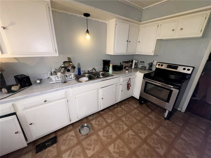 Another Rockin' Rochester Property! Spacious side-by-side duplex - photo 20