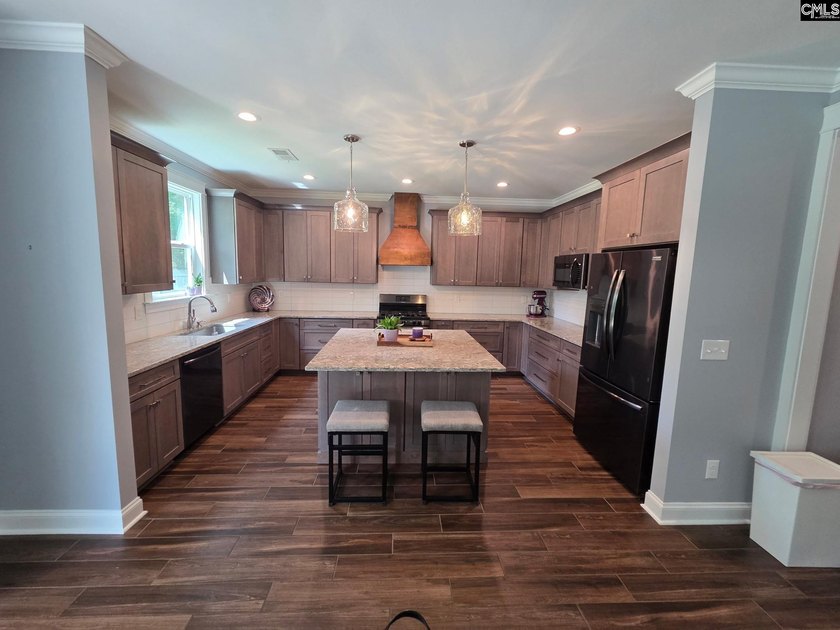 Come tour this fabulous family home located off of Dreher Island - photo 20