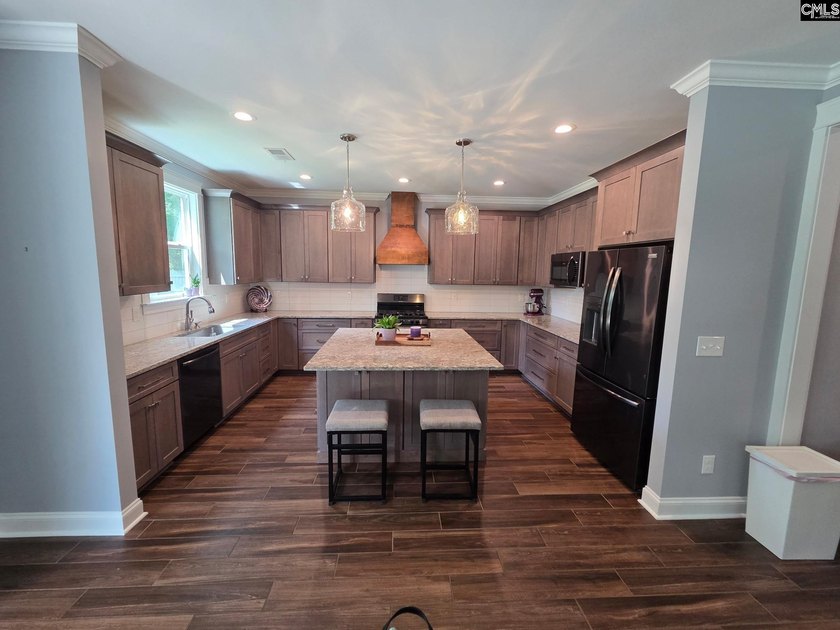 Come tour this fabulous family home located off of Dreher Island - photo 21