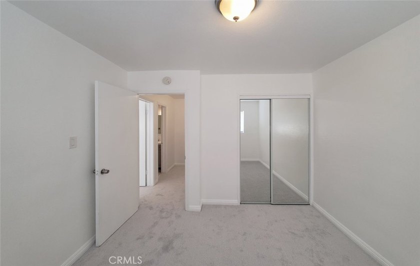 Just renovation about $ 45,000 k . Unit ready to moved in. must - photo 25