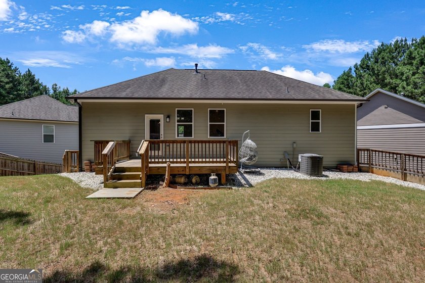 Welcome home to this like-new split-level beauty nestled on a - photo 29