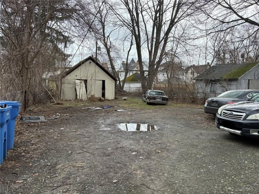 Another Rockin' Rochester Property! Spacious side-by-side duplex - photo 35