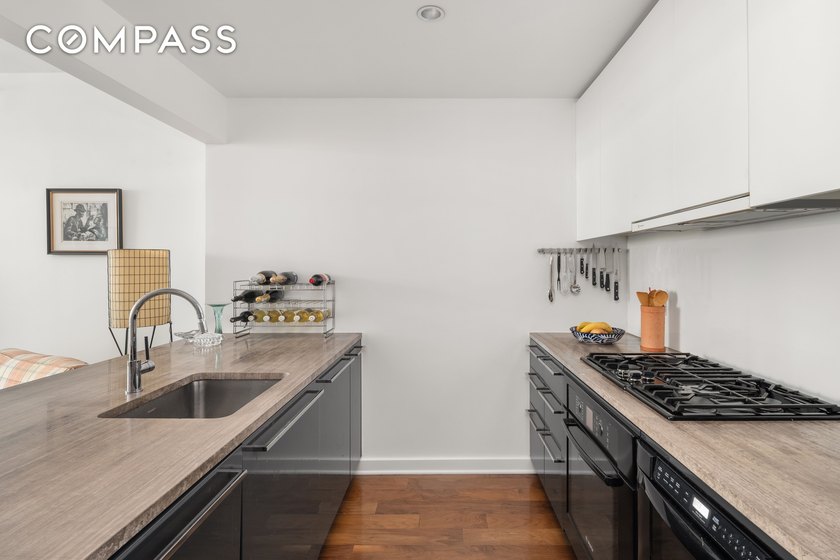 Welcome to luxury living at 2 Northside Piers, located in prime - photo 6