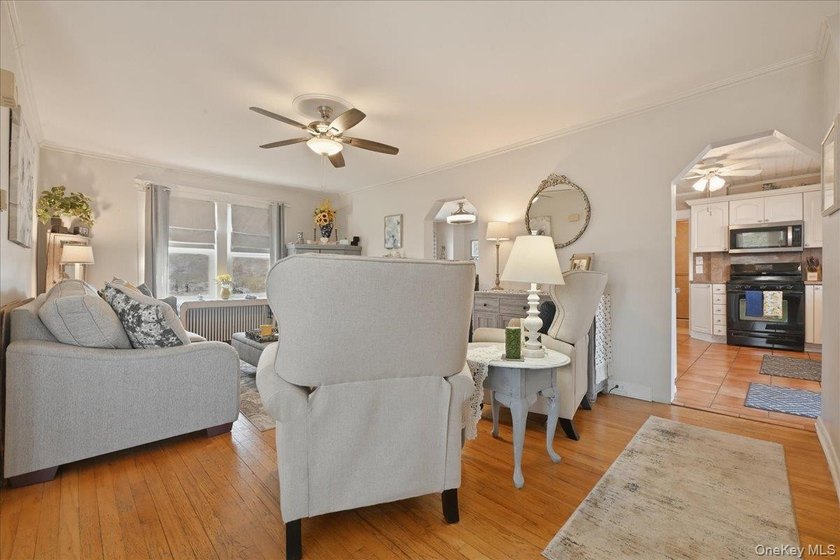 Welcome to 197 S 4th Street-where classic Victorian Colonial - photo 6