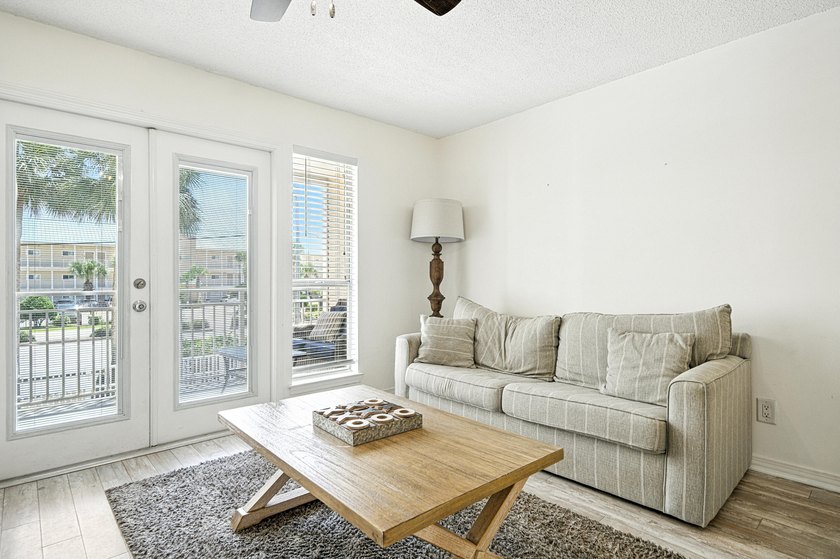 ***LOWEST PRICED CONDO IN THE BUILDING*** This perfectly located - photo 10