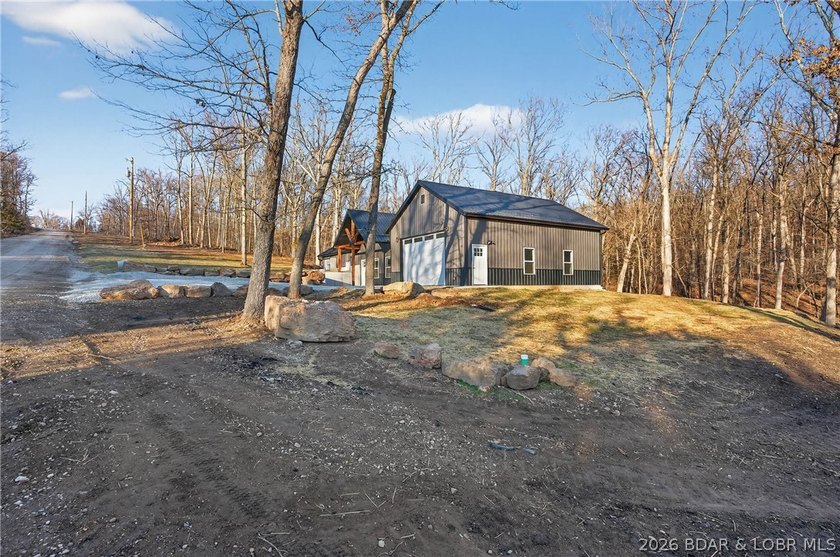 New construction 3-bedroom, 2-bath home situated on 4.66+/- - photo 3