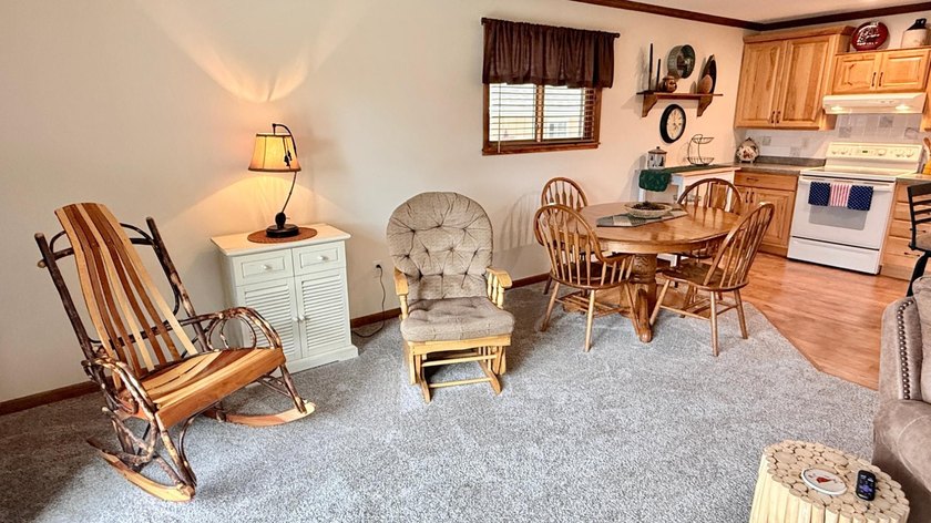 W7014 and W7016 Loop Rd. LAKE MOHAWKSIN HOME WITH GUEST HOUSE! - photo 14