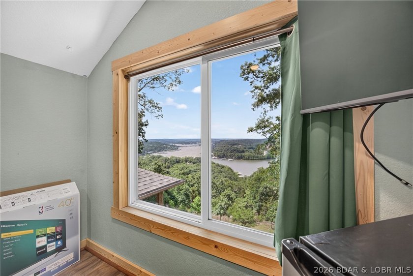 Experience the perfect blend of quality craftsmanship - photo 35