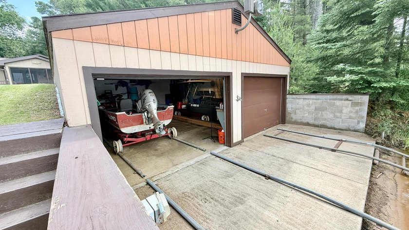 W7014 and W7016 Loop Rd. LAKE MOHAWKSIN HOME WITH GUEST HOUSE! - photo 49