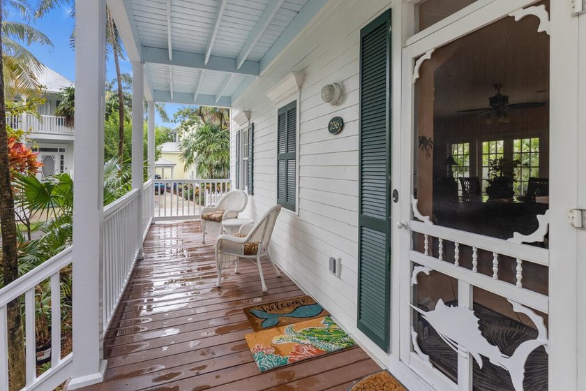 Beautifully appointed home that offers a charming backyard with - photo 16
