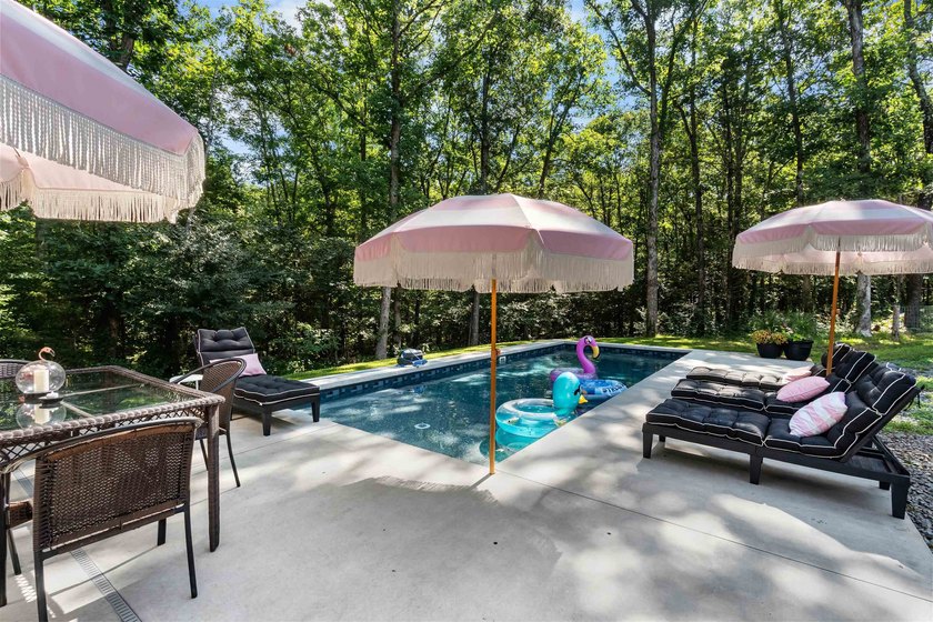 Escape to your own private retreat on 19.66 acres just minutes - photo 19