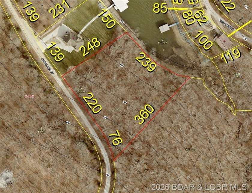 !.6 acres on beautiful Lake of the Ozarks. Gentle sloping lot - photo 4