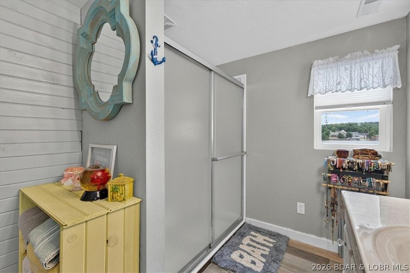 COMPLETELY REMODELED &amp; FULLY FURNISHED! This turnkey 2-bedroom - photo 32