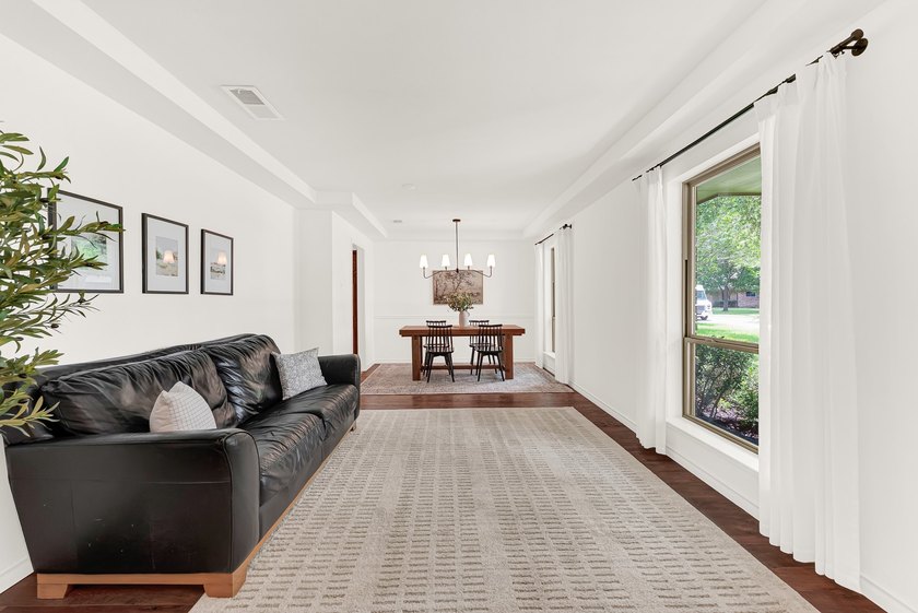 Welcome to 2814 Forest Grove Drive! Step into this impeccably - photo 8