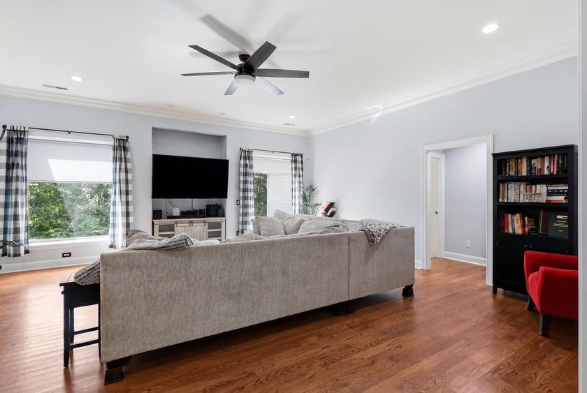 Custom-built 6BR/5BA home near the water with an easy commute to - photo 21