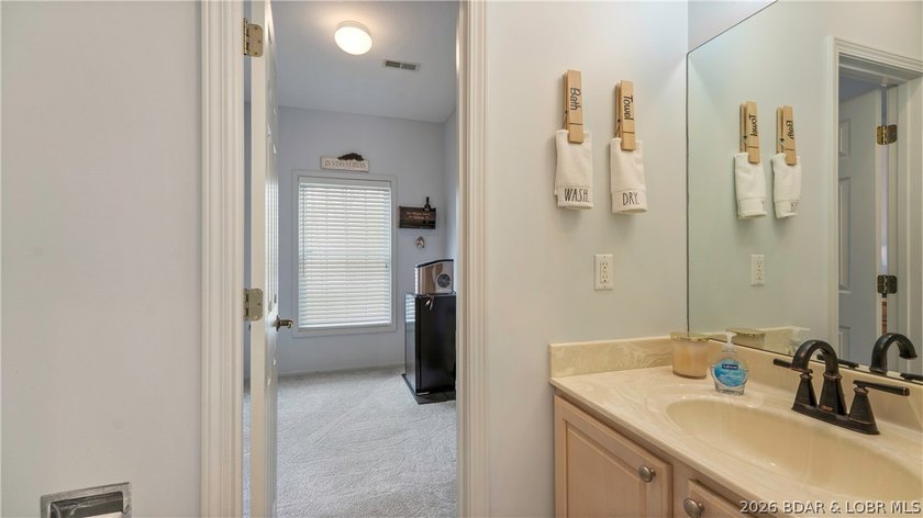Upon entering this 4 bed nearly 2700sqft one level home, you'll - photo 23
