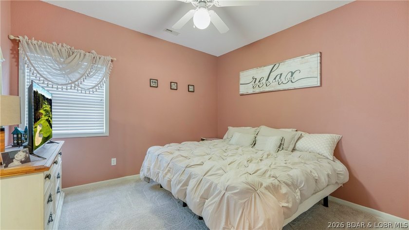 Upon entering this 4 bed nearly 2700sqft one level home, you'll - photo 29