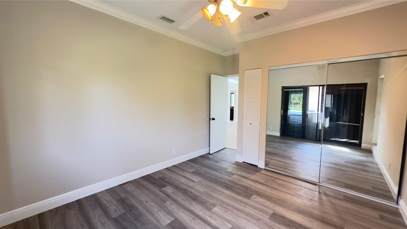 Rare opportunity in prestigious Loggers Run! This stunning - photo 18