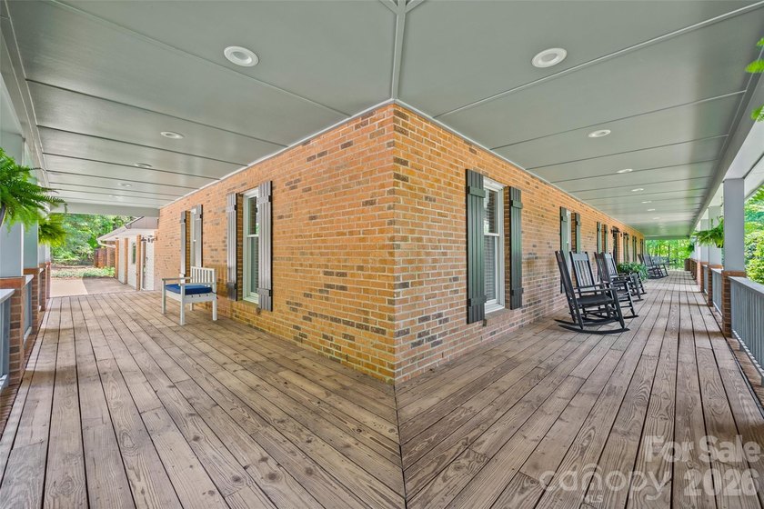 Welcome to 16105 Langston Drive - a truly one-of-a-kind - photo 5