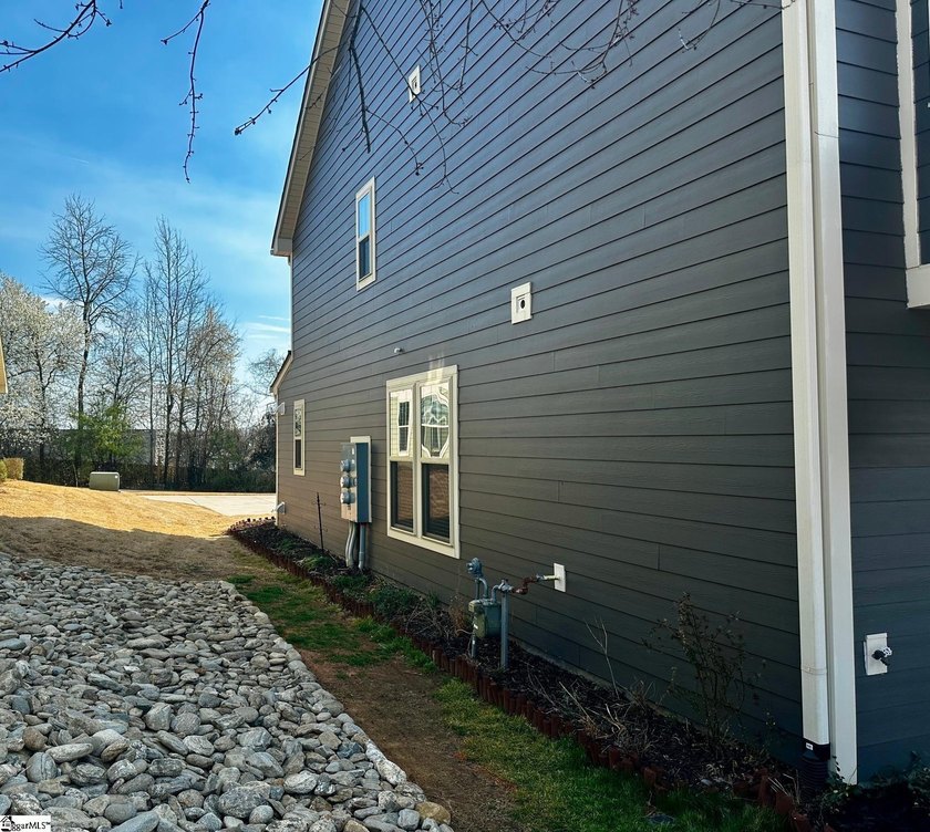 Welcome to 215 Meritage Drive, a beautifully designed townhome - photo 5