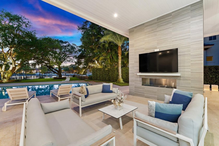 Located directly on the East side of the Intracoastal Waterway - photo 57