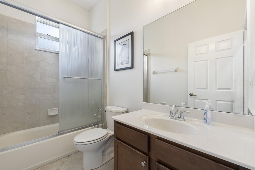 Welcome to this charming CORNER UNIT 2-bedroom, 2-bathroom villa - photo 21