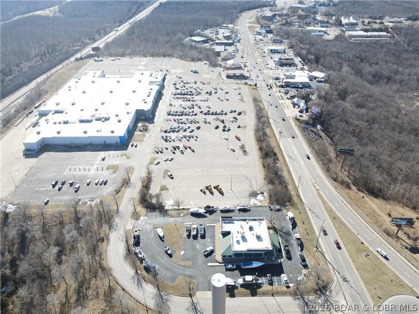 Prime commercial opportunity in the heart of Osage Beach - photo 5