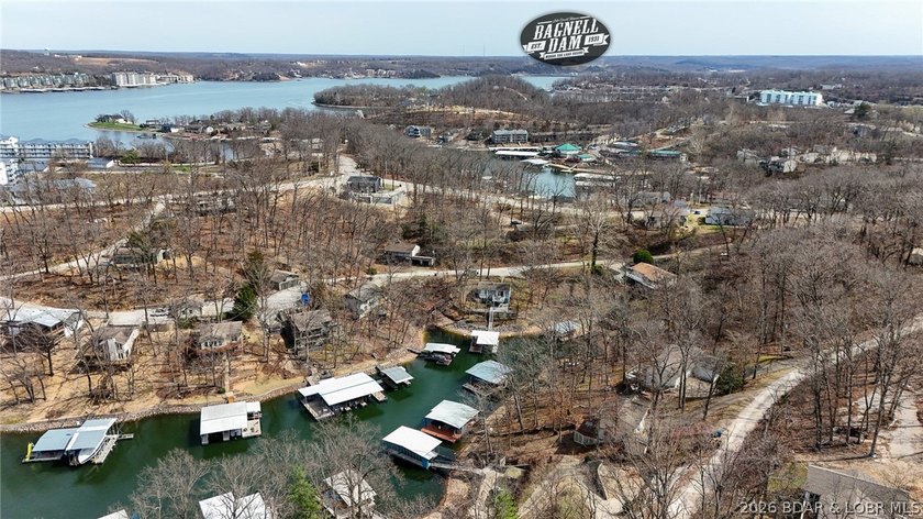 Rare opportunity to own a prime lakefront lot with 93 feet of - photo 9