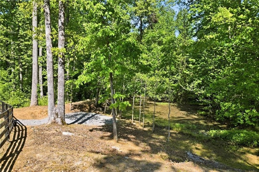 New competitive price reflects incredible value. Seller is - photo 40