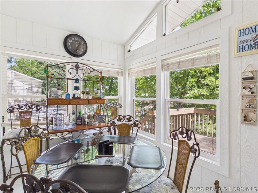 Finding a lakefront property with both great water access and - photo 25
