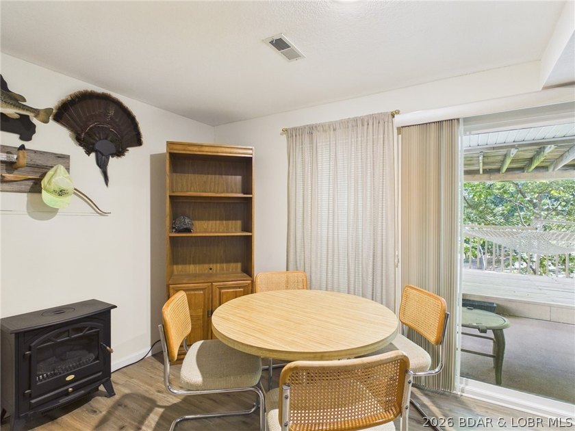 Finding a lakefront property with both great water access and - photo 29