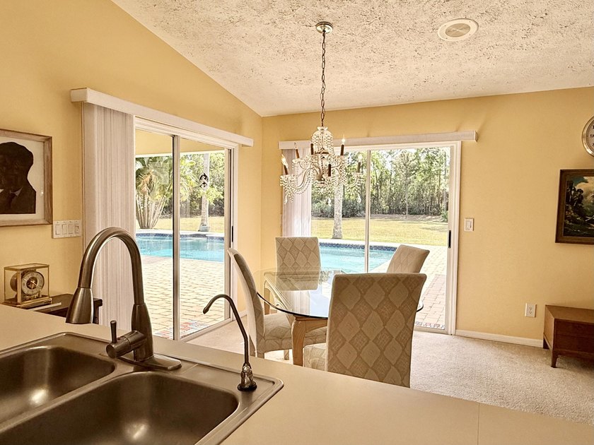 Original owner/builder of this superbly built home on 6.79 high - photo 18