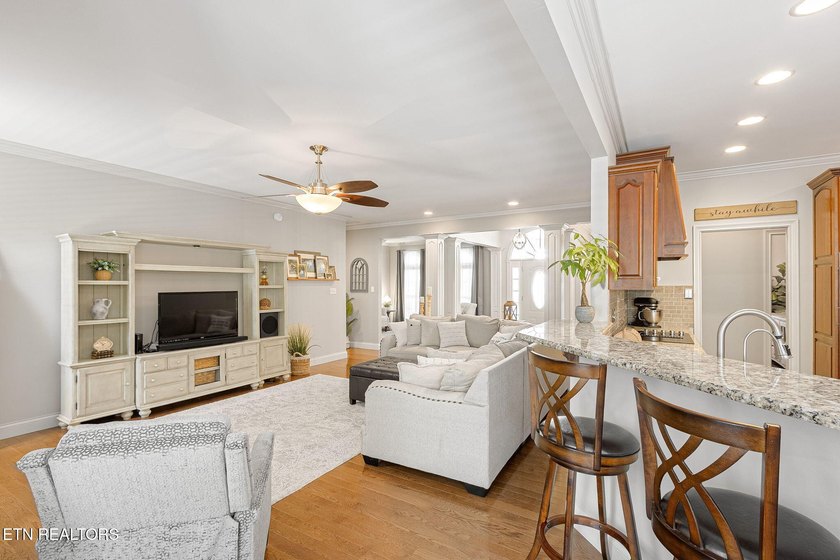 Luxury Lake Living in an Exclusive Douglas Lake Community, at - photo 20
