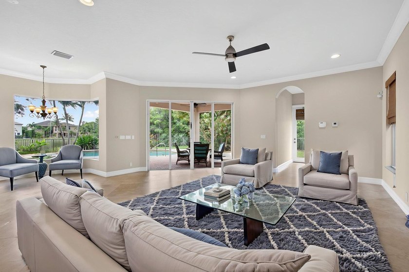 Located on a private cul-de-sac lakefront lot in the exclusive - photo 20
