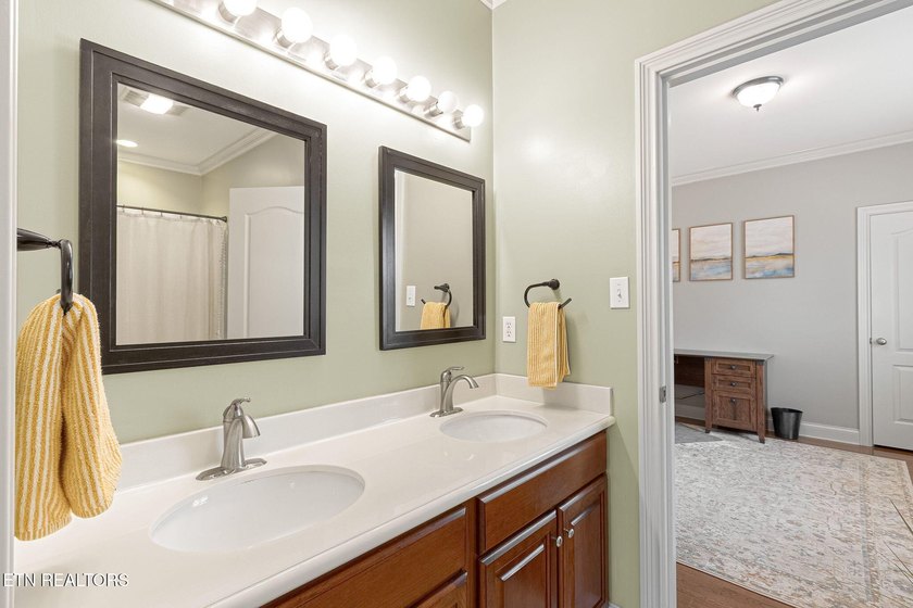 Luxury Lake Living in an Exclusive Douglas Lake Community, at - photo 36