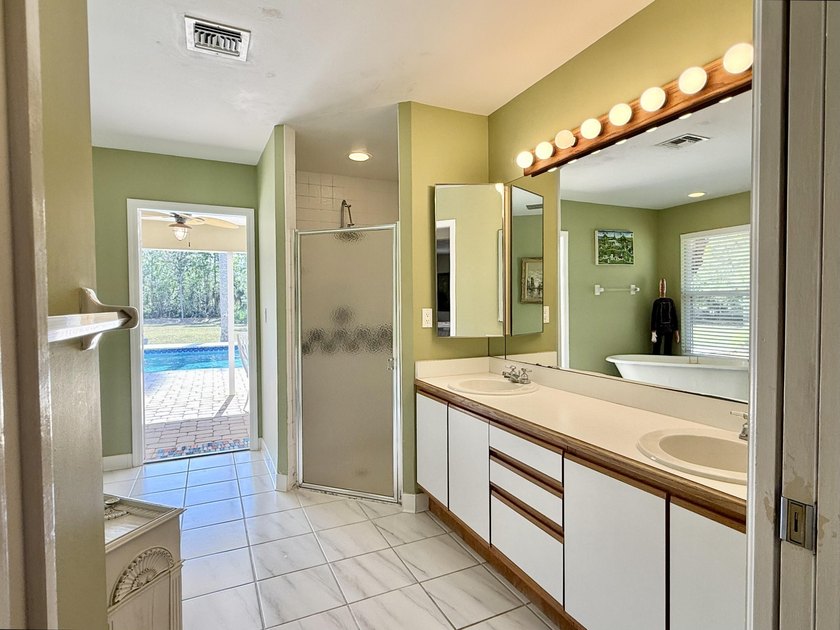 Original owner/builder of this superbly built home on 6.79 high - photo 49