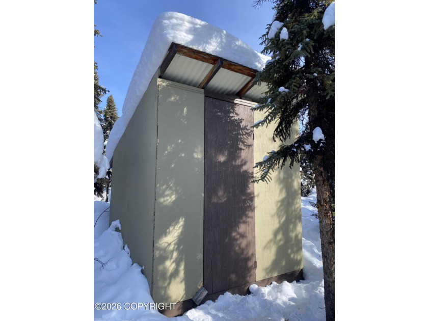 Cute Lindahl Cedar cabin on 4 acres of lakefront. Great fishing - photo 30