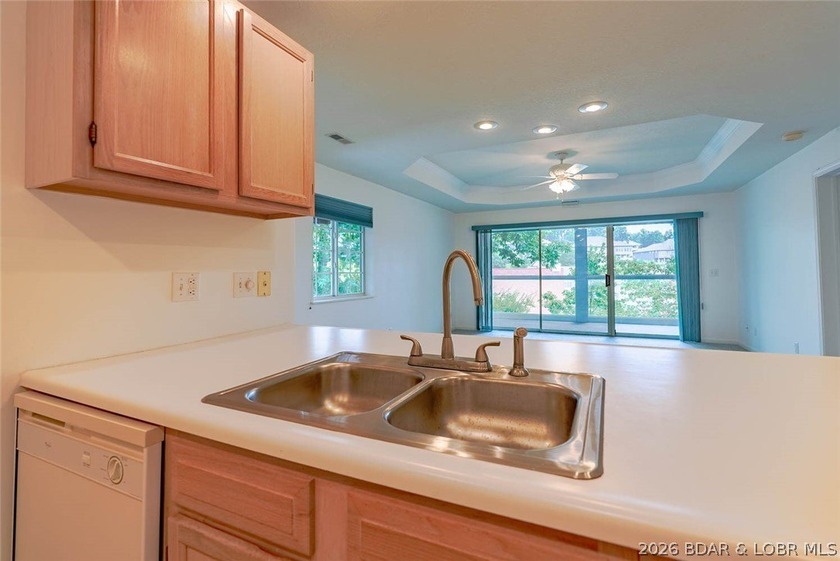 Well cared for Unit- that offers easy access to the unit w/it - photo 10