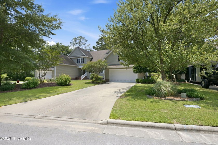 Welcome to 2113 Hidden Harbor Drive, a stunning waterfront - photo 5