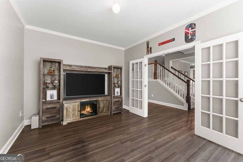 Recently improved price and offering up to $7,500 in lender - photo 11