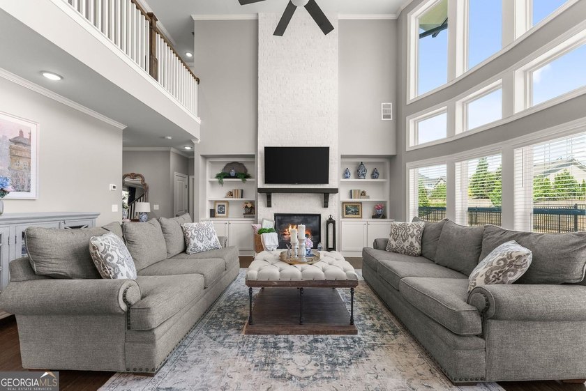 Recently improved price and offering up to $7,500 in lender - photo 17