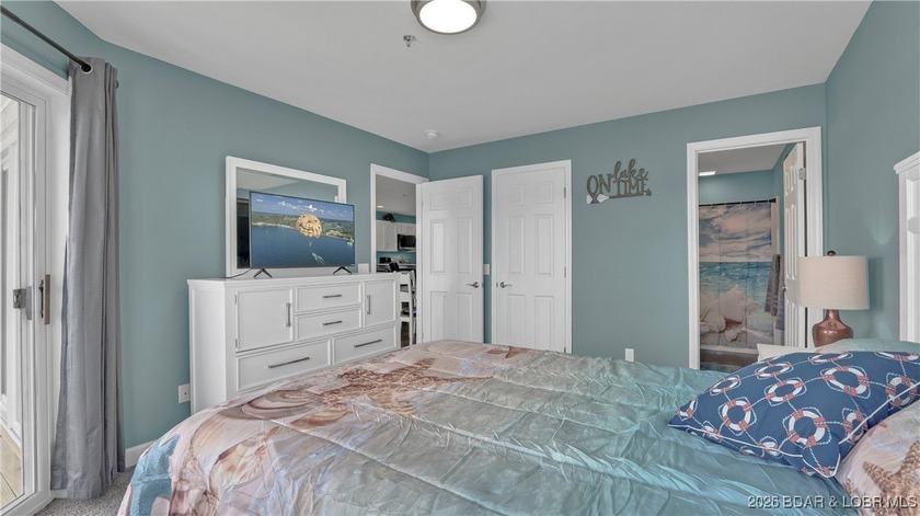 Rare Turnkey Opportunity in Ledges Building 10 - This - photo 8