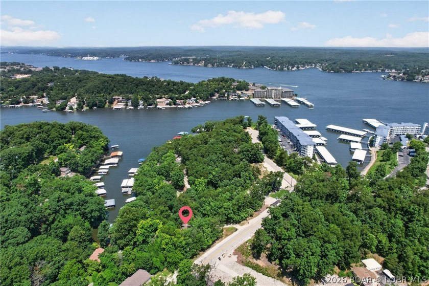 I bet you're looking for an investment opportunity or a home to - photo 33