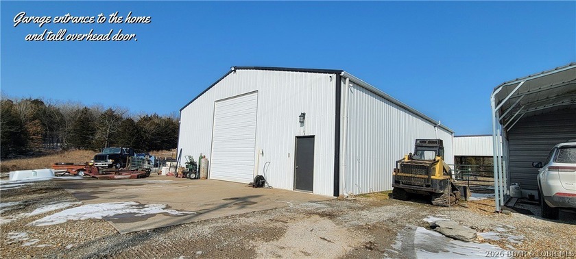3 bdrm 2 1/2 bath home on 76 gorgeous acres with 2 ponds! This - photo 3