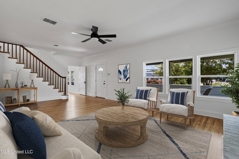 Charming older home on 2nd Street, recently updated! This 2,172 - photo 6