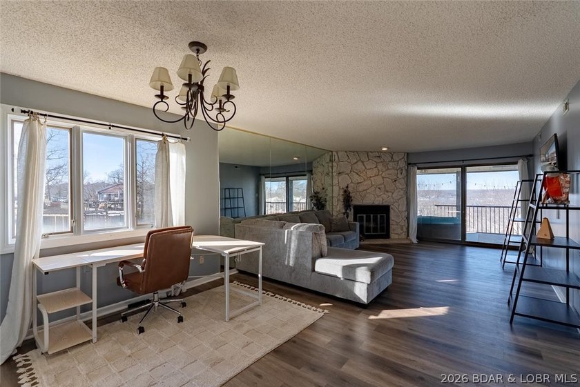 Updated 2 bedroom, 2 bath condo in the heart of Lake Ozark - photo 5
