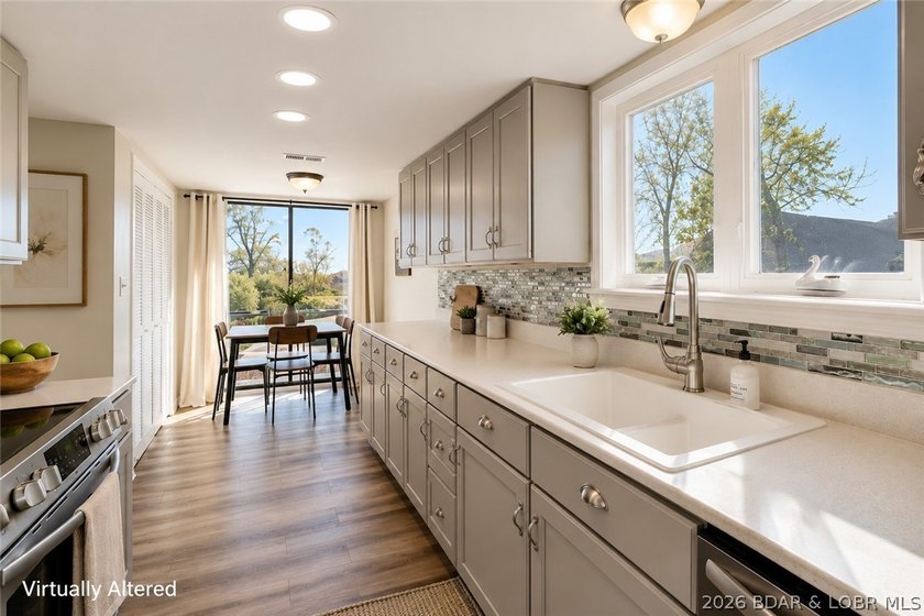 Updated 2 bedroom, 2 bath condo in the heart of Lake Ozark - photo 8